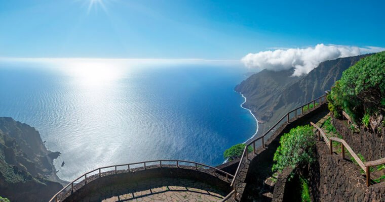 Descubre el impresionante paisaje del Mirador de Jinámar en la mágica Isla de El Hierro