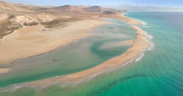 Descubre la majestuosidad del volcán Calderón Hondo en Fuerteventura