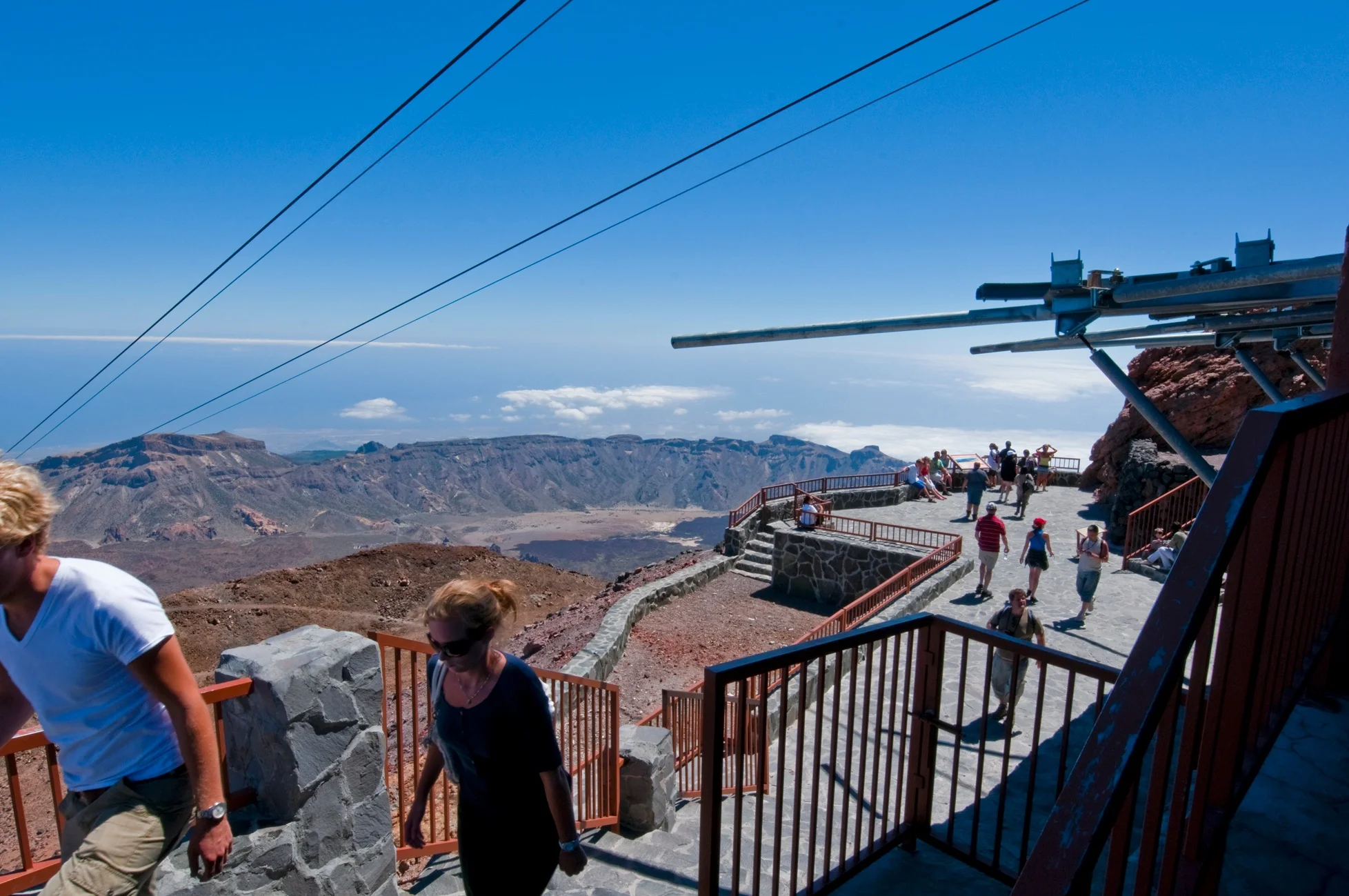 Descubre las impresionantes vistas del Teide desde el teleférico más alto de España